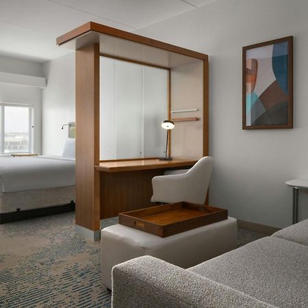 Springhill Suites By Marriott Charleston Маунт Плезант Екстериор снимка